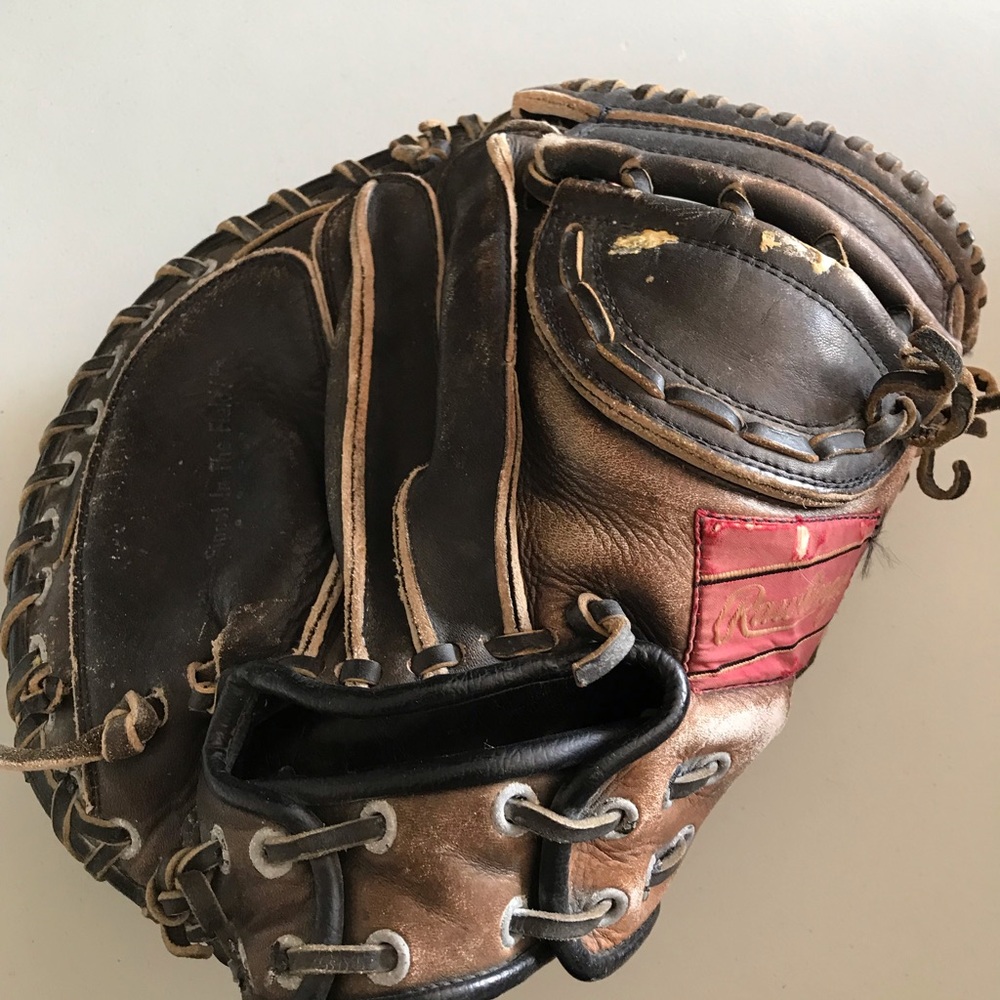 Rawlings Brown and Black Kids Baseball Glove with Red Logo Patch
